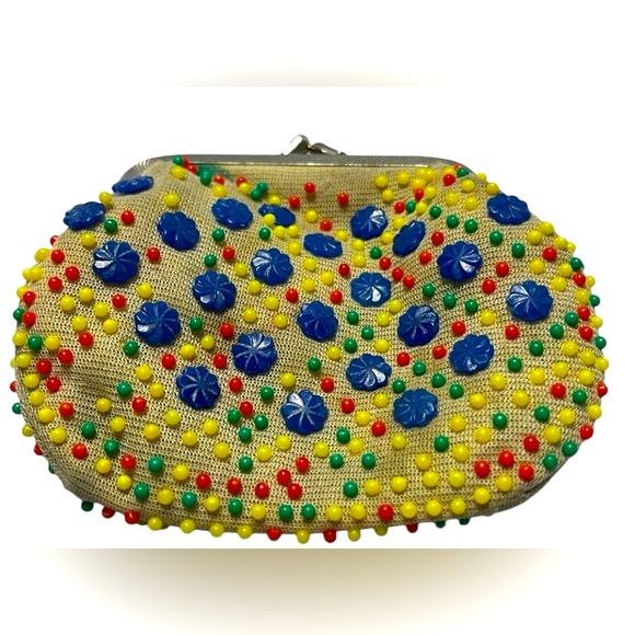 Vintage Beaded Coin Purse Pre Owned - Picture 1 of 2
